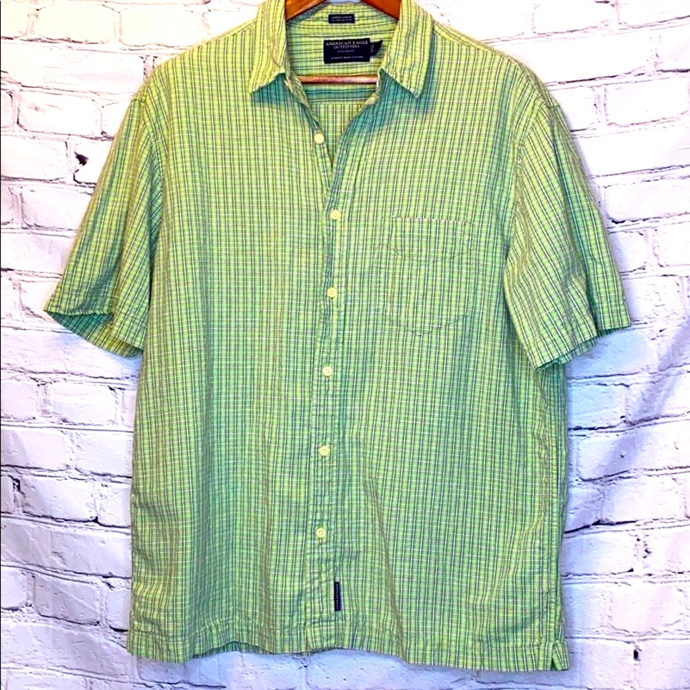 American Eagle Green Plaid Short Sleeve Button Down Shirt Size Large